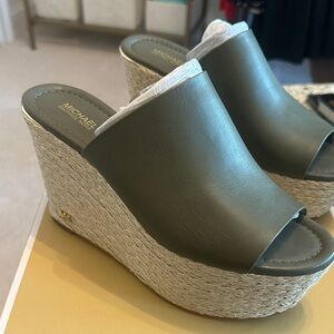 Michael Kors Olive Green Leather Mules